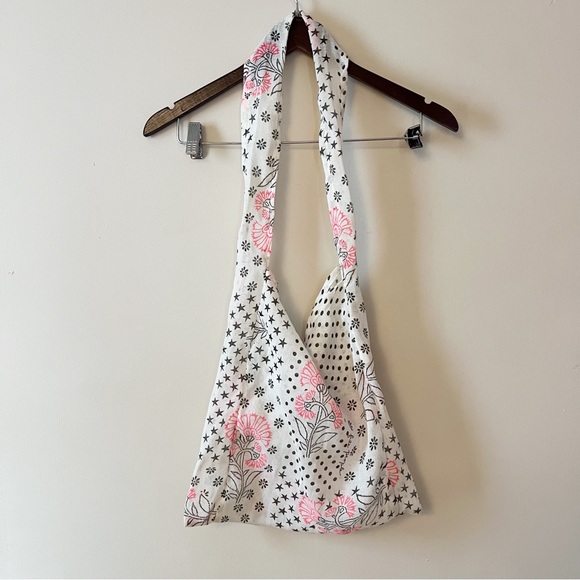 Free People Handbags - FREE PEOPLE Reusable Shopping/Tote Crossbody Shoulder Bag Gauze Knit Boho